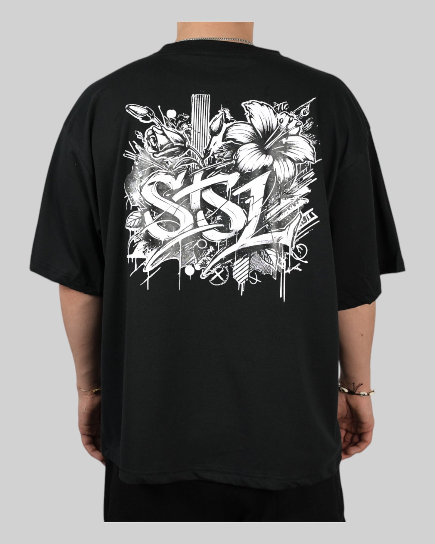 Graffiti Garden Shirt - 220 GSM
